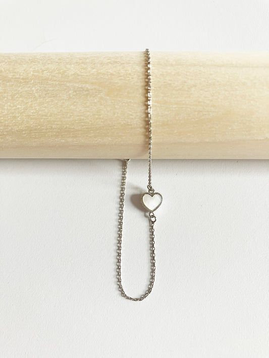 Mother of Pearl Sweetheart Bracelet in Silver